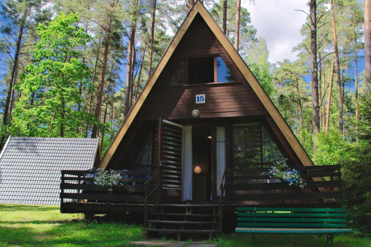 Villa Osrodek Wypoczynkowy Warmia à Butryny Extérieur photo