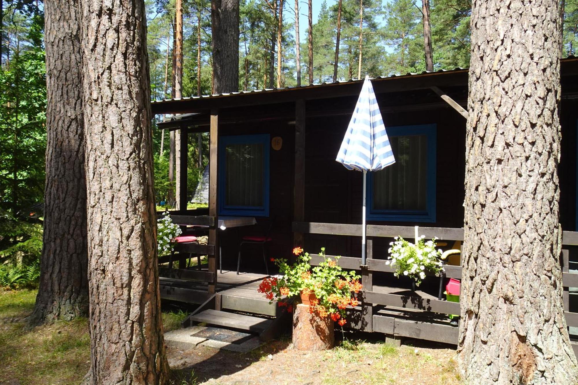 Villa Osrodek Wypoczynkowy Warmia à Butryny Extérieur photo